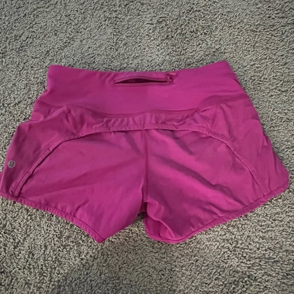 lululemon athletica Women's Athletic Shorts HR - Picture 8 of 8